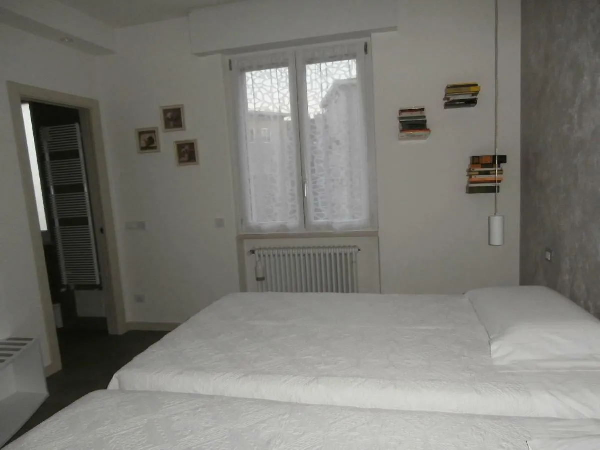 Bed And Breakfast Di Mara E Stefano Verona Italia