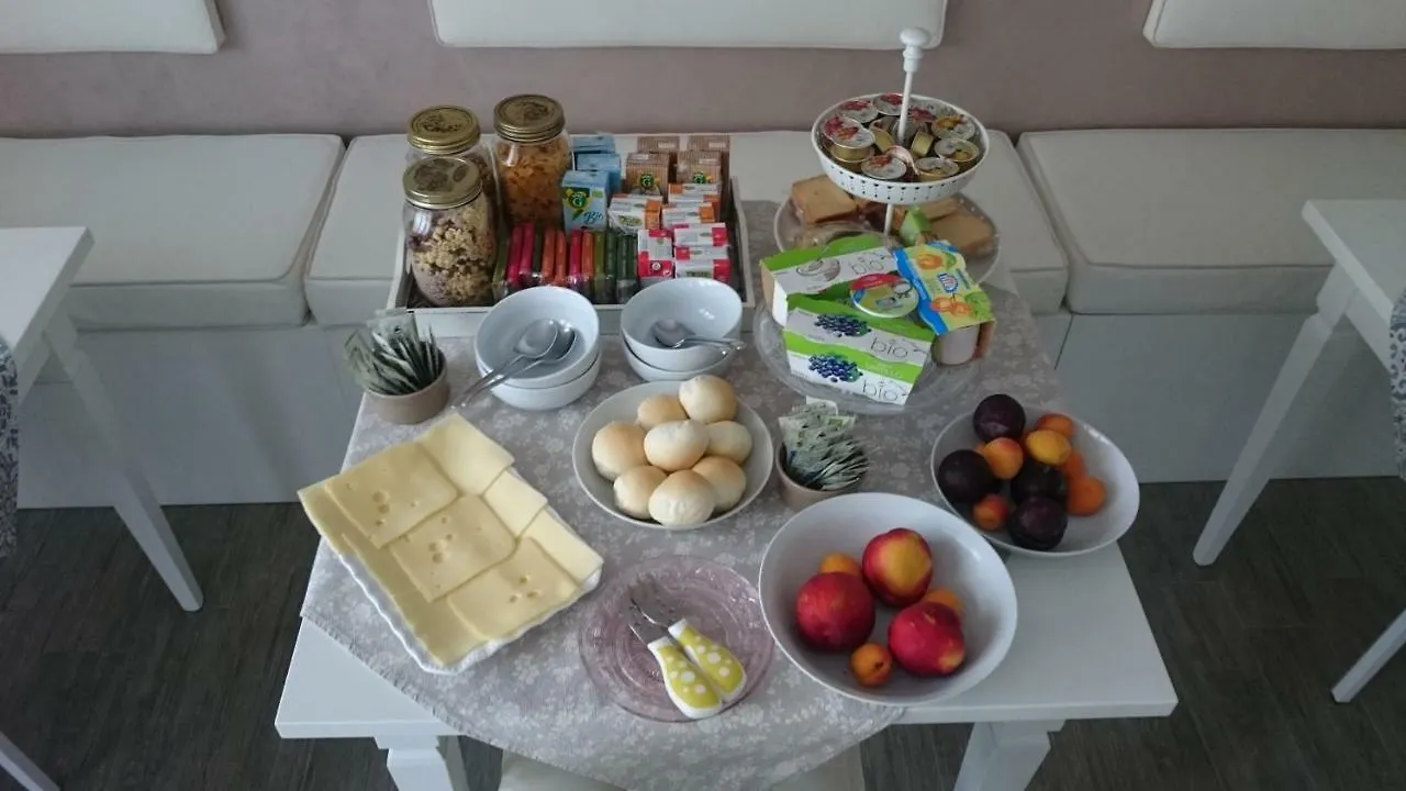 Bed And Breakfast Di Mara E Stefano Verona Italia